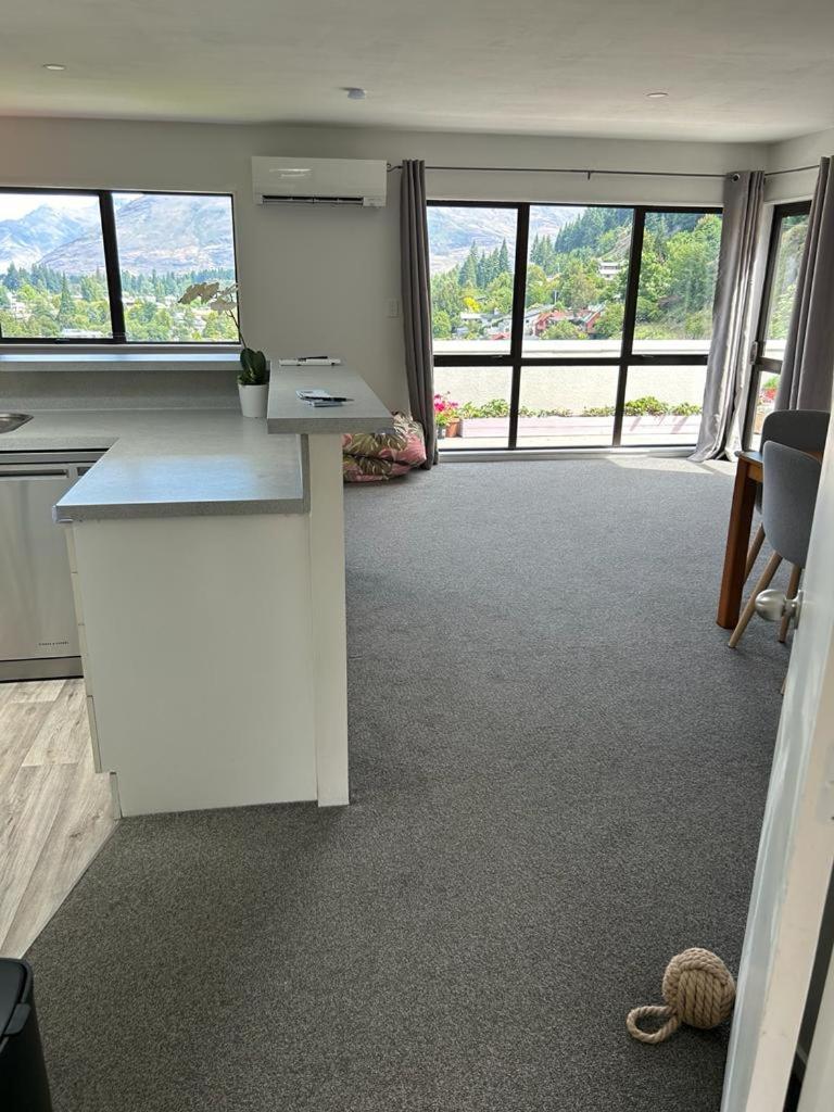 Queenstown Retreat エクステリア 写真